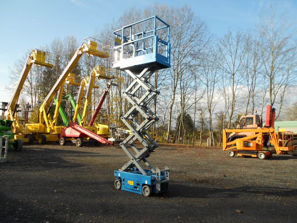 Genie GS 1330, Scherenarbeitsbühne Genie 5,9 m - Makasli platform: fotoğraf 4 Genie GS 1330, Scherenarbeitsbühne Genie 5,9 m - Makasli platform: fotoğraf 4