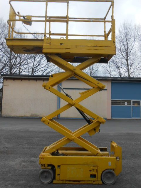 Genie GS 1530, Scherenarbeitsbühne Genie 6,6m - Araç üzerine platform: fotoğraf 1 Genie GS 1530, Scherenarbeitsbühne Genie 6,6m - Araç üzerine platform: fotoğraf 1