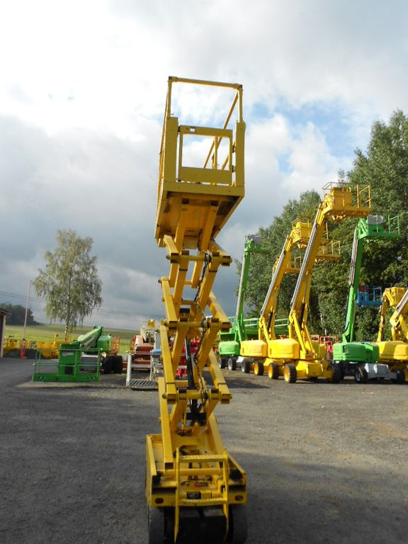 Genie GS 1930, Scherenarbeitsbühne Genie 8 m Genie GS 1930, Scherenarbeitsbühne Genie 8 m - Makasli platform: fotoğraf 3 Genie GS 1930, Scherenarbeitsbühne Genie 8 m Genie GS 1930, Scherenarbeitsbühne Genie 8 m - Makasli platform: fotoğraf 3