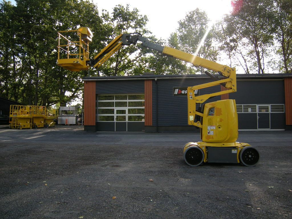 Haulotte HA12CJ+ , AH 12m, Korbarm drehbar - Araç üzerine platform: fotoğraf 1 Haulotte HA12CJ+ , AH 12m, Korbarm drehbar - Araç üzerine platform: fotoğraf 1