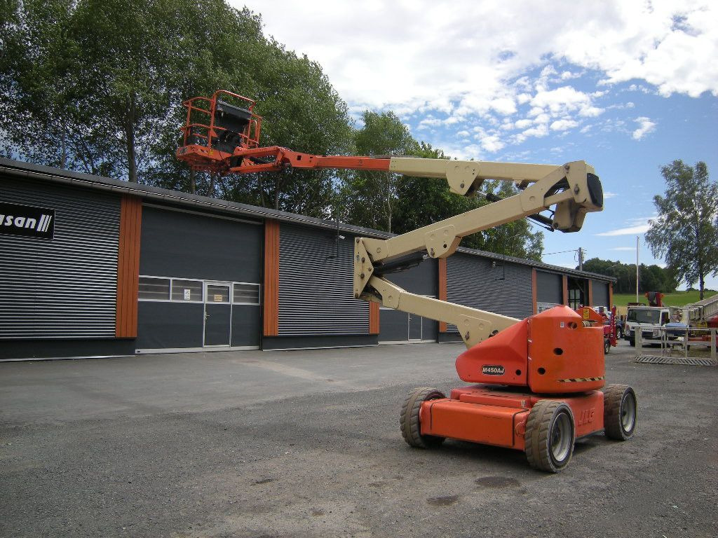 JLG M450 AJ Gelenkteleskoparbeitsbühne 16 m - Araç üzerine platform: fotoğraf 2 JLG M450 AJ Gelenkteleskoparbeitsbühne 16 m - Araç üzerine platform: fotoğraf 2