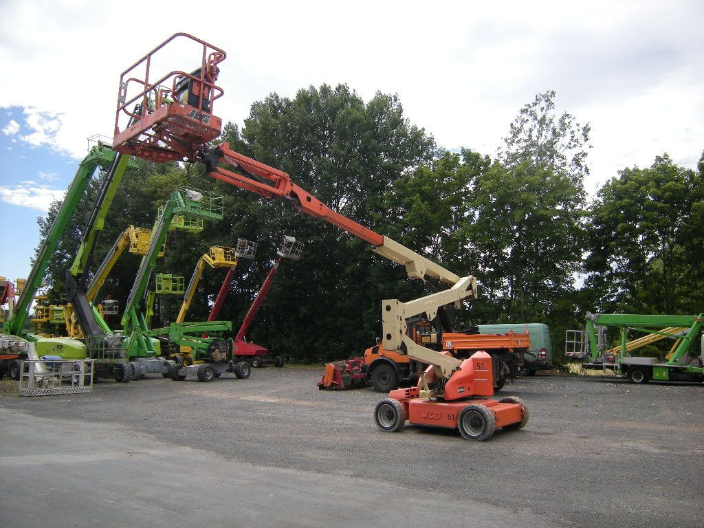 JLG M450 AJ Gelenkteleskoparbeitsbühne 16 m - Araç üzerine platform: fotoğraf 4 JLG M450 AJ Gelenkteleskoparbeitsbühne 16 m - Araç üzerine platform: fotoğraf 4