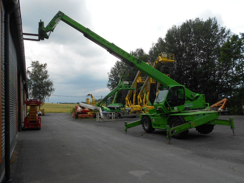 Merlo RT 4025 Roto 45.21 MCSS - Teleskopik yükleyici: fotoğraf 2 Merlo RT 4025 Roto 45.21 MCSS - Teleskopik yükleyici: fotoğraf 2