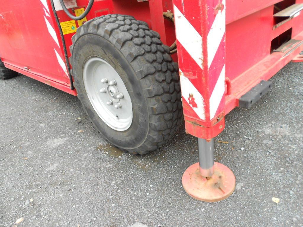 Makasli platform Scherenarbeitsbühne Liftlux SL205-25D4WD, AH 22 Scherenarbeitsbühne Liftlux SL205-25D4WD, AH 22: fotoğraf 9