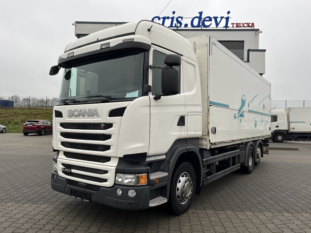 Scania R 450 6x2 Geränke Lenkachse Retarder - Taşınması içecek kamyon: fotoğraf 1 Scania R 450 6x2 Geränke Lenkachse Retarder - Taşınması içecek kamyon: fotoğraf 1