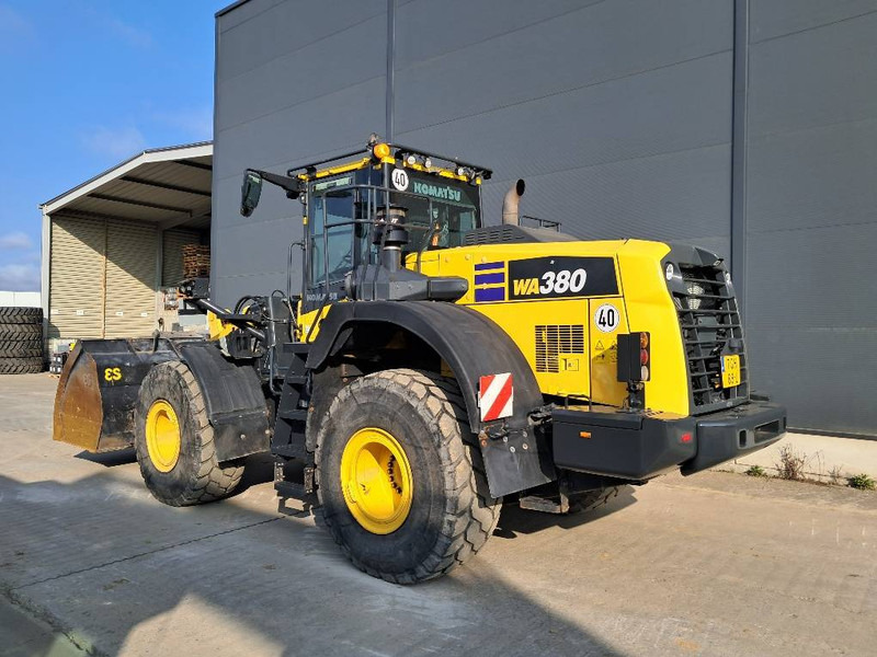 Komatsu WA380-8E0 - Tekerlekli yükleyici: fotoğraf 3 Komatsu WA380-8E0 - Tekerlekli yükleyici: fotoğraf 3