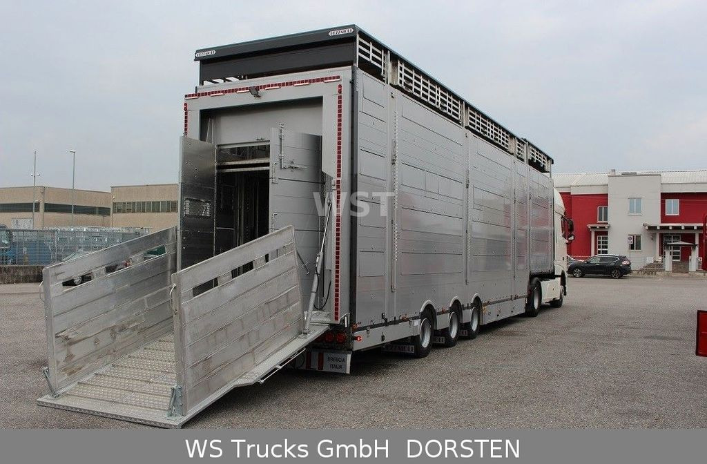 Yeni Hayvan nakil aracı dorse Pezzaioli SBA31-SR  3 Stock "Neu" im Zulauf: fotoğraf 1