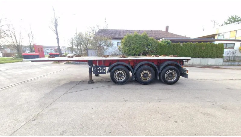 Schwarzmüller kurzes 3- Achs Chassis ADR für Chemie Spezialbehäl kurzes 3- Achs Chassis ADR für Chemie Spezialbehälter - Konteynır taşıyıcı/ Yedek karoser dorse: fotoğraf 1 Schwarzmüller kurzes 3- Achs Chassis ADR für Chemie Spezialbehäl kurzes 3- Achs Chassis ADR für Chemie Spezialbehälter - Konteynır taşıyıcı/ Yedek karoser dorse: fotoğraf 1