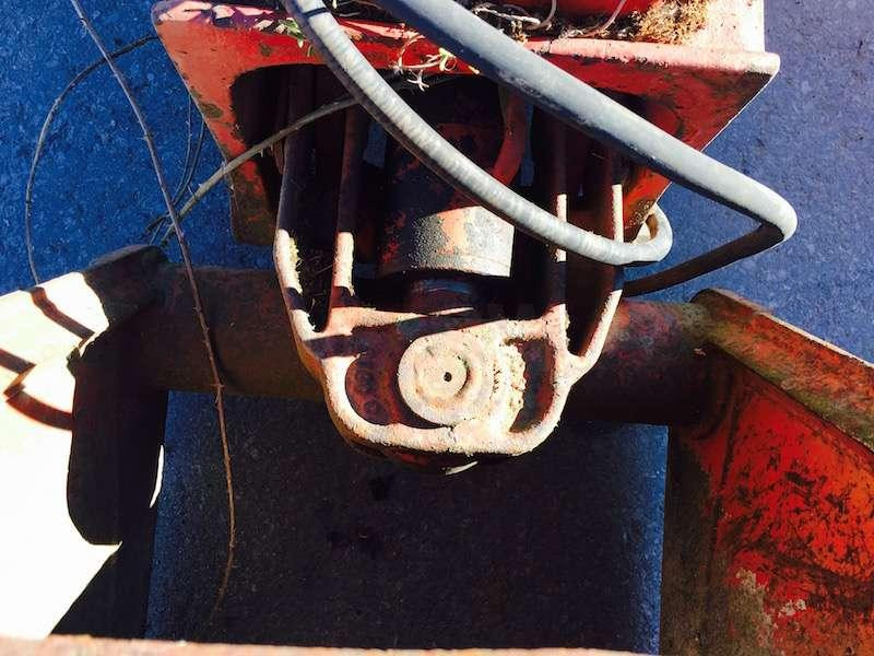 Camion avec rotator - coquilles 500mm reprise - ouverture 1500mm - Çeneli kepçe: fotoğraf 3 Camion avec rotator - coquilles 500mm reprise - ouverture 1500mm - Çeneli kepçe: fotoğraf 3