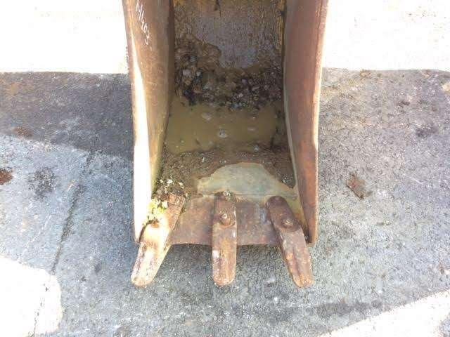 CATERPILLAR 430mm - type tractopelle - Diğer araçlar: fotoğraf 2 CATERPILLAR 430mm - type tractopelle - Diğer araçlar: fotoğraf 2