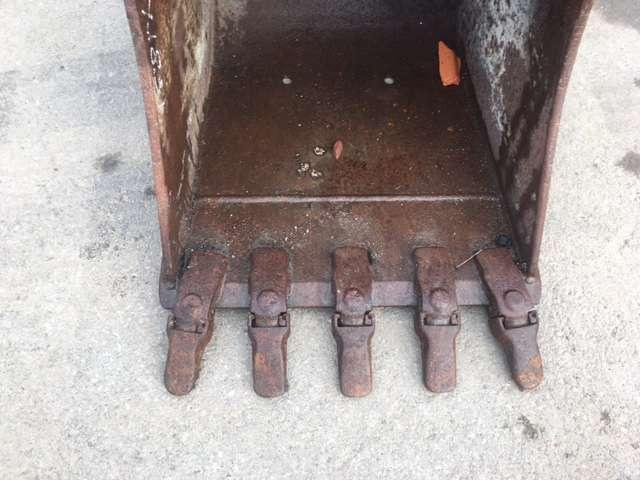 VOLVO EC55 - 570mm - Ekskavatör kovası: fotoğraf 2 VOLVO EC55 - 570mm - Ekskavatör kovası: fotoğraf 2