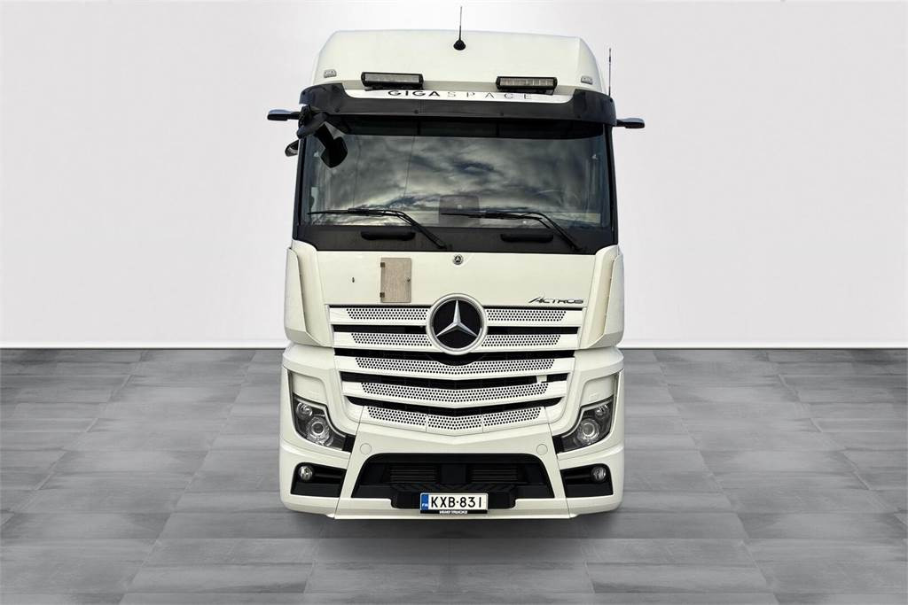 Mercedes-Benz ACTROS 5 2551 LS 6x2 - Çekici: fotoğraf 2 Mercedes-Benz ACTROS 5 2551 LS 6x2 - Çekici: fotoğraf 2