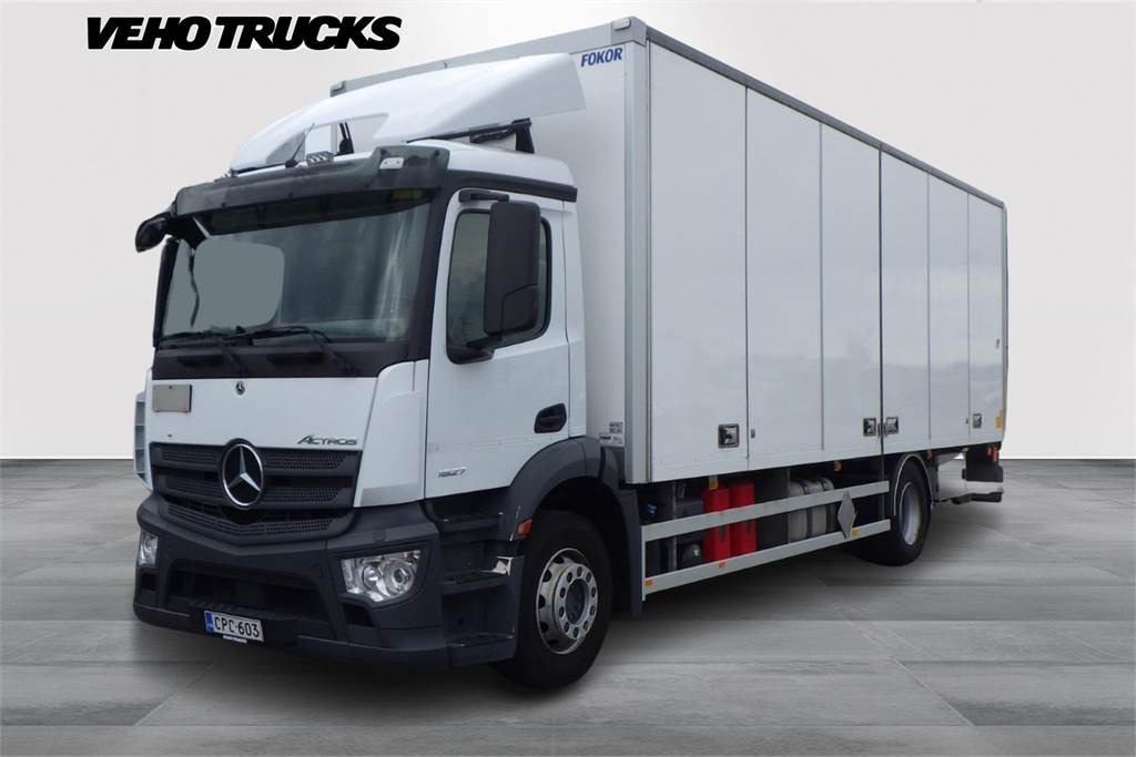 Mercedes-Benz ACTROS 5 1827 KSA-kori + PL - Izotermik kamyon: fotoğraf 1 Mercedes-Benz ACTROS 5 1827 KSA-kori + PL - Izotermik kamyon: fotoğraf 1
