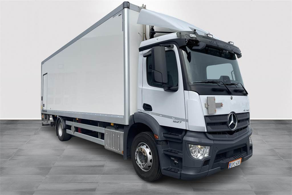 Mercedes-Benz Actros 1827 4x2 8,7m umpikori+PL nostin - Izotermik kamyon: fotoğraf 2 Mercedes-Benz Actros 1827 4x2 8,7m umpikori+PL nostin - Izotermik kamyon: fotoğraf 2