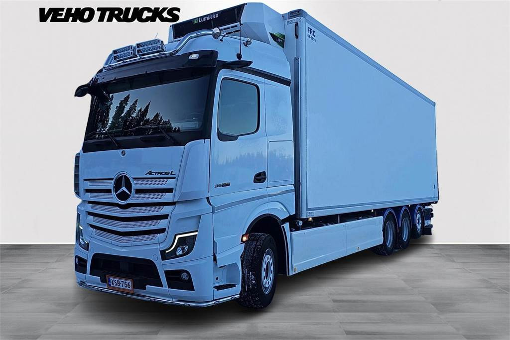 Mercedes-Benz Actros L 3558 - Izotermik kamyon: fotoğraf 1 Mercedes-Benz Actros L 3558 - Izotermik kamyon: fotoğraf 1