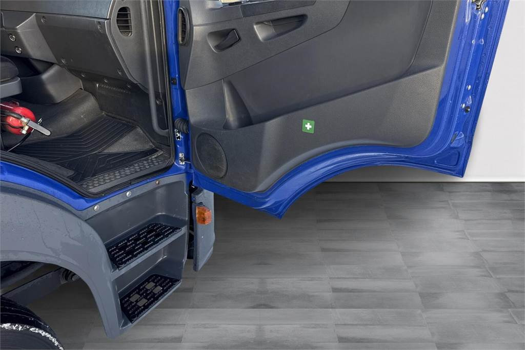 Kapalı kasa kamyon Mercedes-Benz Atego 1223L Ksa-kori + PL: fotoğraf 17
