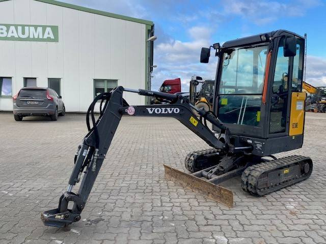Volvo EC 18 E MIETE / RENTAL (12001760) - Mini ekskavatör: fotoğraf 1 Volvo EC 18 E MIETE / RENTAL (12001760) - Mini ekskavatör: fotoğraf 1