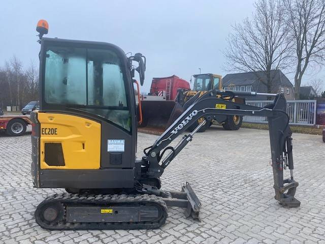 Volvo EC 20 E MIETE / RENTAL (12001805) - Mini ekskavatör: fotoğraf 5 Volvo EC 20 E MIETE / RENTAL (12001805) - Mini ekskavatör: fotoğraf 5