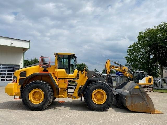 Volvo L 260 H 6.8 cbm MIETE / RENTAL (12002252) - Tekerlekli yükleyici: fotoğraf 5 Volvo L 260 H 6.8 cbm MIETE / RENTAL (12002252) - Tekerlekli yükleyici: fotoğraf 5