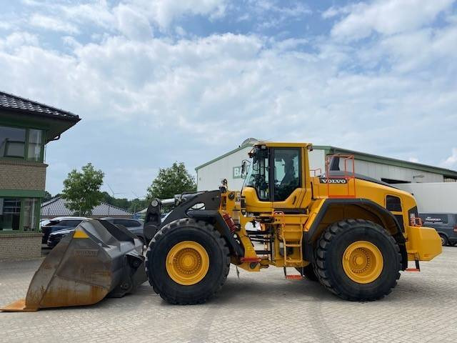 Volvo L 260 H 6.8 cbm MIETE / RENTAL (12002252) - Tekerlekli yükleyici: fotoğraf 1 Volvo L 260 H 6.8 cbm MIETE / RENTAL (12002252) - Tekerlekli yükleyici: fotoğraf 1