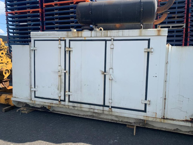 Detroit Diesel AMFORD DETROIT DIESEL 8V92TA GENERATOR 450 KVA USED - Elektrikli jeneratör: fotoğraf 1 Detroit Diesel AMFORD DETROIT DIESEL 8V92TA GENERATOR 450 KVA USED - Elektrikli jeneratör: fotoğraf 1