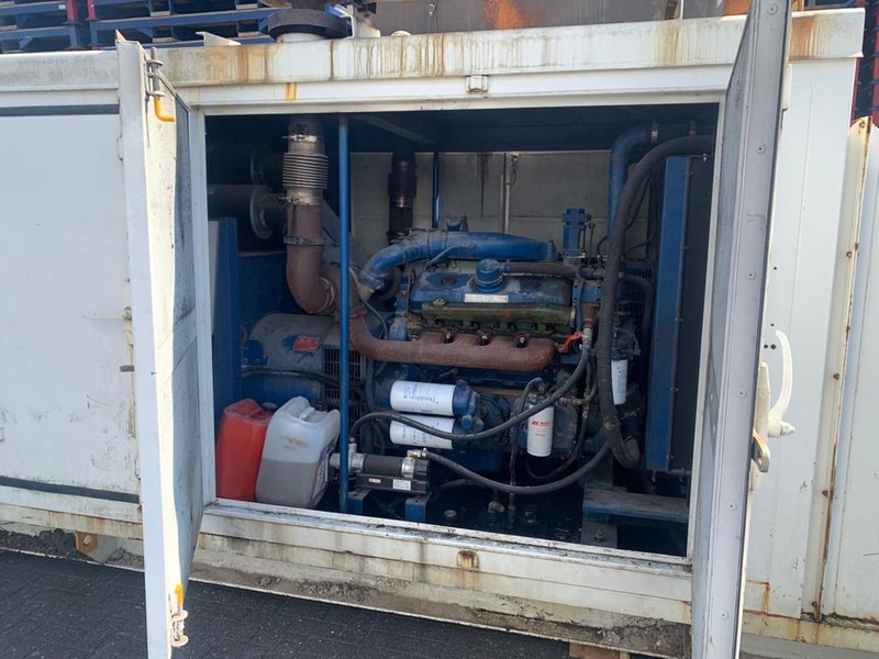 Detroit Diesel AMFORD DETROIT DIESEL 8V92TA GENERATOR 450 KVA USED - Elektrikli jeneratör: fotoğraf 3 Detroit Diesel AMFORD DETROIT DIESEL 8V92TA GENERATOR 450 KVA USED - Elektrikli jeneratör: fotoğraf 3