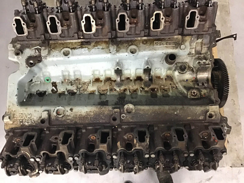MTU 12V183-AA51-218 OM424 FOR PARTS - İş makinaları: fotoğraf 5 MTU 12V183-AA51-218 OM424 FOR PARTS - İş makinaları: fotoğraf 5
