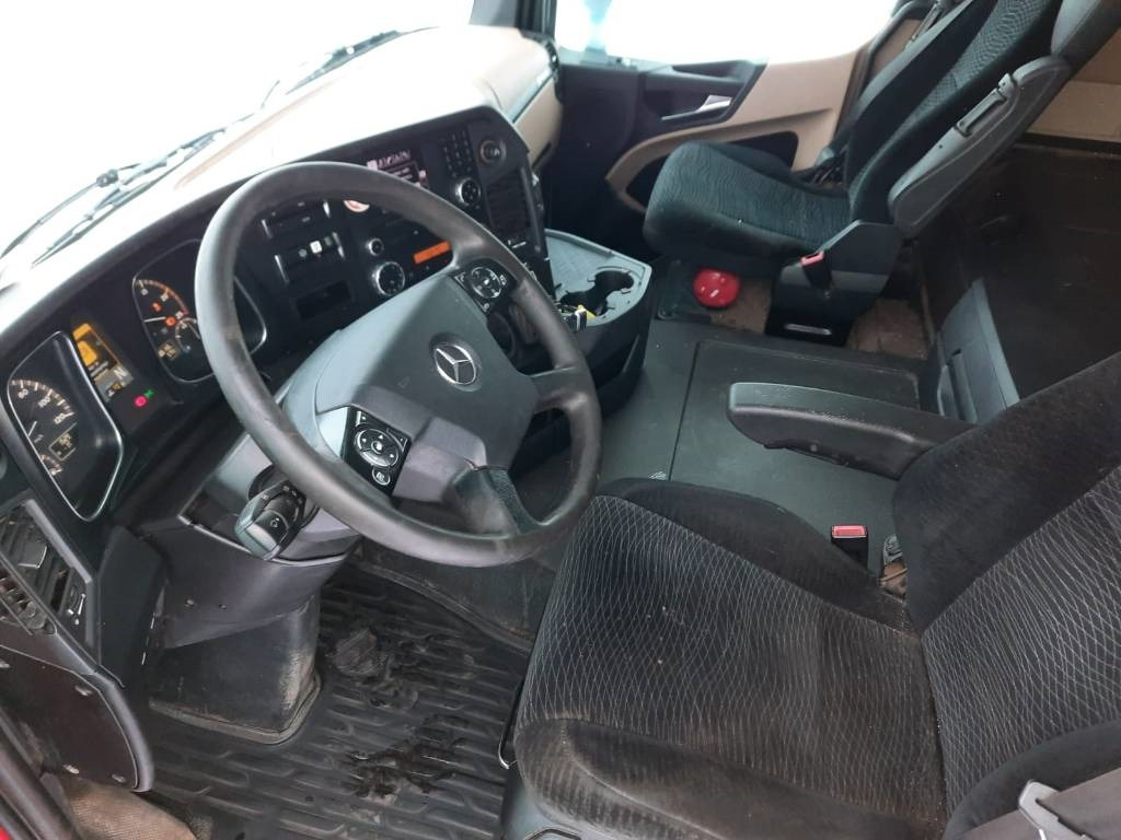 Mercedes-Benz Actros 2545 - Şasi kamyon: fotoğraf 5 Mercedes-Benz Actros 2545 - Şasi kamyon: fotoğraf 5