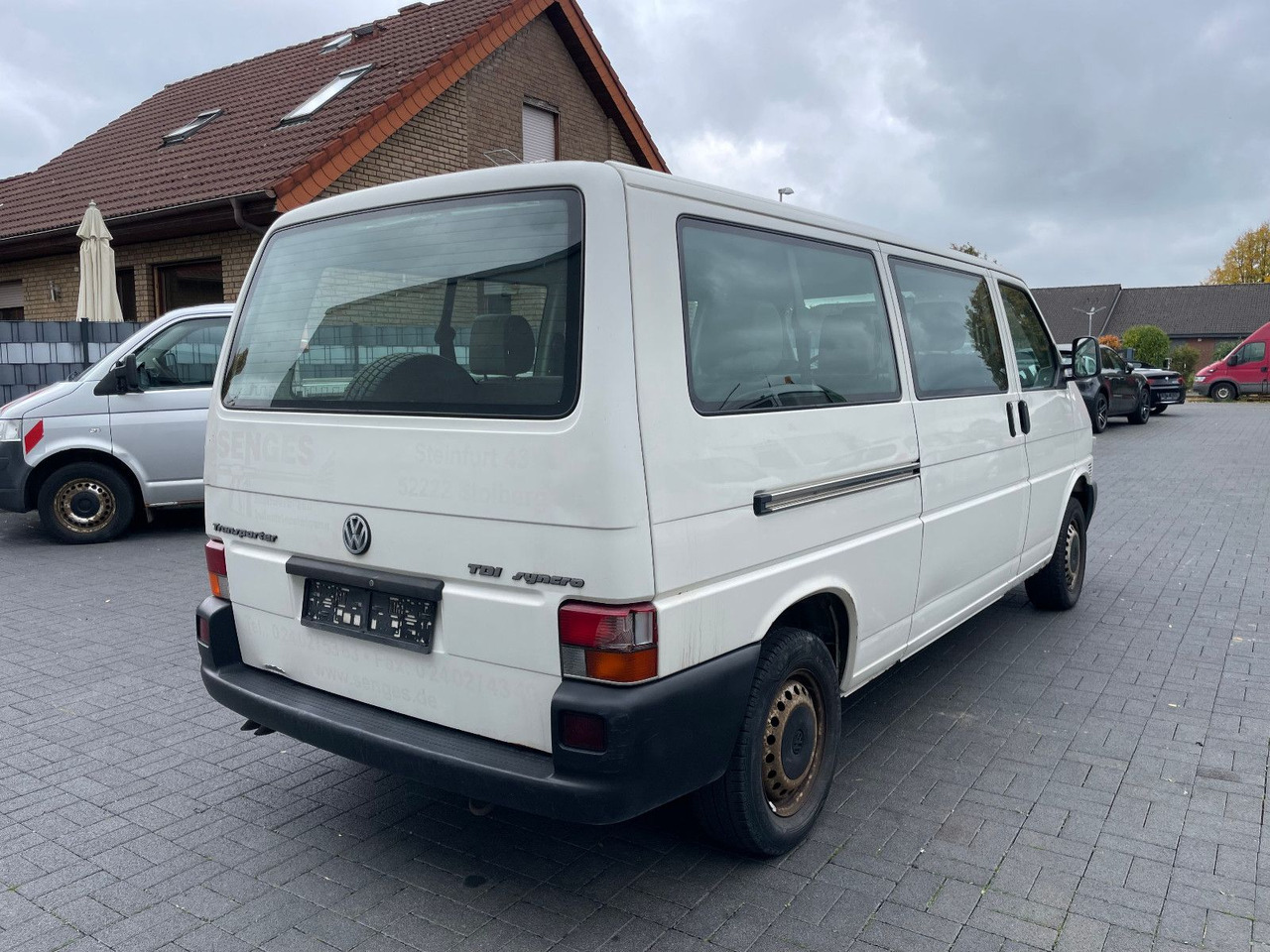 Volkswagen T4 Caravelle 2,5-l-Diesel TDI 75kW syncro lang - Minivan: fotoğraf 2 Volkswagen T4 Caravelle 2,5-l-Diesel TDI 75kW syncro lang - Minivan: fotoğraf 2