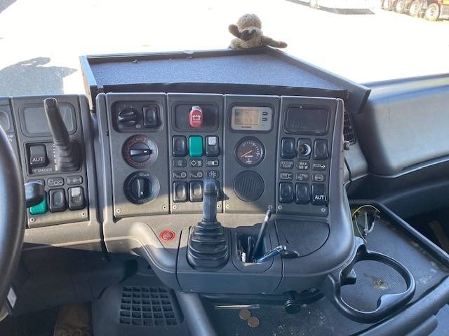 Scania R 164, 6x2 - Çekici: fotoğraf 3 Scania R 164, 6x2 - Çekici: fotoğraf 3