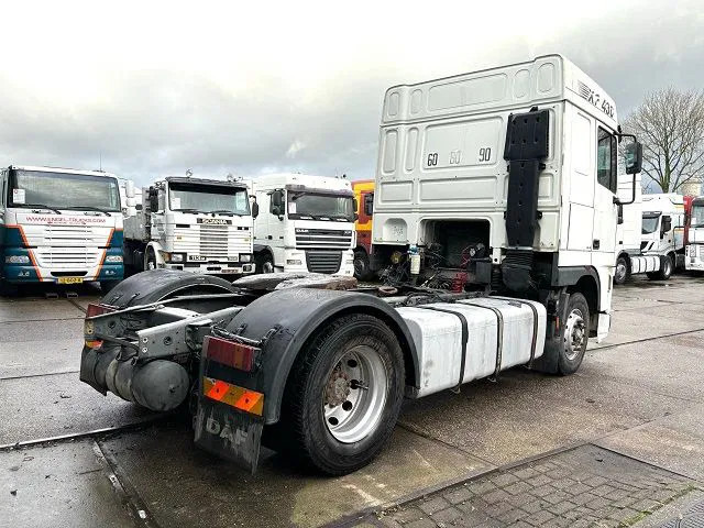 DAF 95.430 XF SPACECAB (EURO 3 / ZF16 MANUAL GEARBOX / ZF-INTARDER / AIRCONDITIONING) - Çekici: fotoğraf 3 DAF 95.430 XF SPACECAB (EURO 3 / ZF16 MANUAL GEARBOX / ZF-INTARDER / AIRCONDITIONING) - Çekici: fotoğraf 3