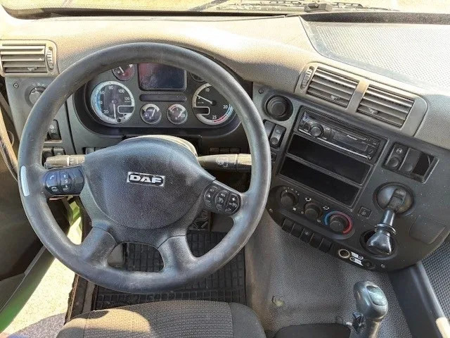 Çekici DAF CF 85.410 SPACECAB 4x2 (ZF16 MANUAL GEARBOX / MX-BRAKE / 995 LITER DIESELTANK / AIRCONDITIONING / FRIDGE UNTHER BED): fotoğraf 6