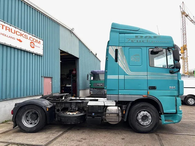 DAF XF 105.460 ATE SPACECAB (EURO 5 / ZF MANUAL GEARBOX / P.T.O. / AIRCONDITIONING / FRIDGE UNDER BED / ETC.) - Çekici: fotoğraf 4 DAF XF 105.460 ATE SPACECAB (EURO 5 / ZF MANUAL GEARBOX / P.T.O. / AIRCONDITIONING / FRIDGE UNDER BED / ETC.) - Çekici: fotoğraf 4