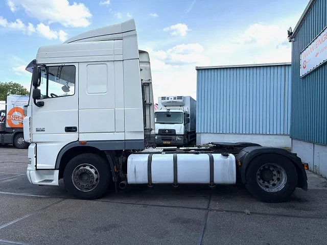 DAF XF 105.460 SPACECAB (ZF-MANUAL GEARBOX / 2x DIESELTANK / MX-ENGINE BRAKE / AIRCONDITIONING / FRIDGE / ETC.) - Çekici: fotoğraf 4 DAF XF 105.460 SPACECAB (ZF-MANUAL GEARBOX / 2x DIESELTANK / MX-ENGINE BRAKE / AIRCONDITIONING / FRIDGE / ETC.) - Çekici: fotoğraf 4