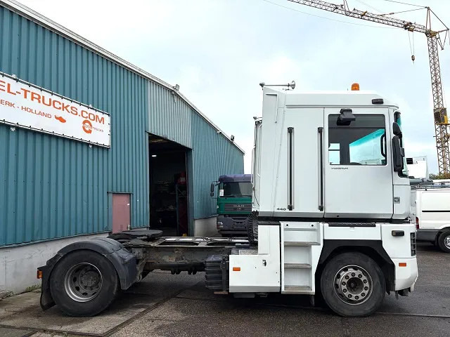 Renault Magnum AE 440 E-TECH (MACK ENGINE / ZF16 MANUAL GEARBOX / ZF-INTARDER / P.T.O. / AIRCONDITIONING / ETC.) - Çekici: fotoğraf 4 Renault Magnum AE 440 E-TECH (MACK ENGINE / ZF16 MANUAL GEARBOX / ZF-INTARDER / P.T.O. / AIRCONDITIONING / ETC.) - Çekici: fotoğraf 4