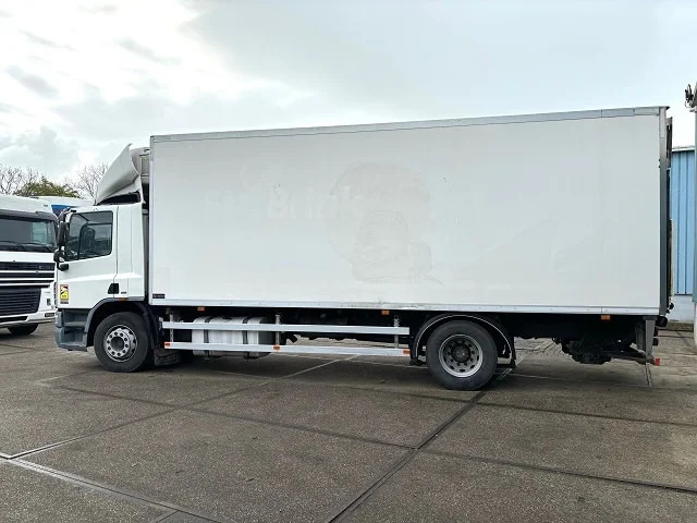 DAF CF 65.250 COOLING TRUCK WITH CARRIER D/E COOLER (EURO 5 / AS-TRONIC / 2.500 KG. LOADING PLATFORM) - Izotermik kamyon: fotoğraf 4 DAF CF 65.250 COOLING TRUCK WITH CARRIER D/E COOLER (EURO 5 / AS-TRONIC / 2.500 KG. LOADING PLATFORM) - Izotermik kamyon: fotoğraf 4