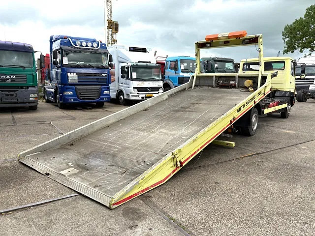 Mercedes-Benz LK 817 AUTO TRANSPORTER (6-CILINDER / FULL STEEL SUSPENSION / MANUAL GEARBOX / WINCH / ETC.) - Araba taşıyıcı kamyon: fotoğraf 4 Mercedes-Benz LK 817 AUTO TRANSPORTER (6-CILINDER / FULL STEEL SUSPENSION / MANUAL GEARBOX / WINCH / ETC.) - Araba taşıyıcı kamyon: fotoğraf 4