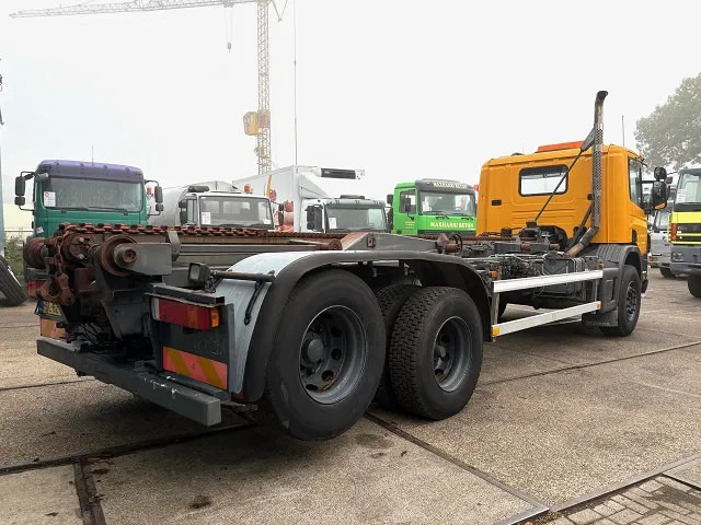 Scania P114-340 6x2 WITH MULTILIFT CONTAINERSYSTEM ONLY 80.500 KM!! ORIGINAL (10 TIRES / FULL STEEL SUSPENSION / 12 GEARS MANUAL GEARBO - Konteynır taşıyıcı/ Yedek karoser kamyon: fotoğraf 3 Scania P114-340 6x2 WITH MULTILIFT CONTAINERSYSTEM ONLY 80.500 KM!! ORIGINAL (10 TIRES / FULL STEEL SUSPENSION / 12 GEARS MANUAL GEARBO - Konteynır taşıyıcı/ Yedek karoser kamyon: fotoğraf 3