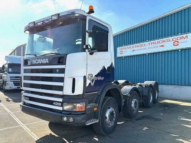 Scania R124-420 C 8x4 FULL STEEL CHASSIS (EURO 3 / FULL STEEL SUSPENSION / REDUCTION AXLES / GRS900 GEARBOX) - Şasi kamyon: fotoğraf 1 Scania R124-420 C 8x4 FULL STEEL CHASSIS (EURO 3 / FULL STEEL SUSPENSION / REDUCTION AXLES / GRS900 GEARBOX) - Şasi kamyon: fotoğraf 1