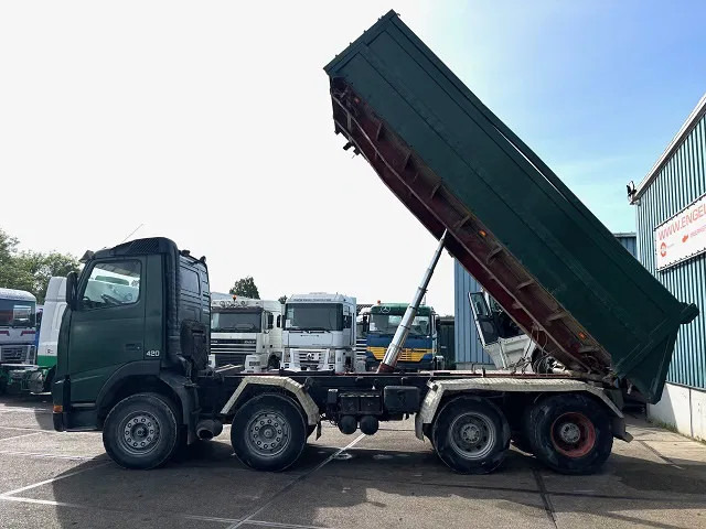 Volvo FH 12.420 8x4 FULL STEEL KIPPER (12+2 GEARS MANUAL GEARBOX / FULL STEEL SUSPENSION / REDUCTION AXLES / VEB-ENGINE BRAKE) - Damperli kamyon: fotoğraf 5 Volvo FH 12.420 8x4 FULL STEEL KIPPER (12+2 GEARS MANUAL GEARBOX / FULL STEEL SUSPENSION / REDUCTION AXLES / VEB-ENGINE BRAKE) - Damperli kamyon: fotoğraf 5