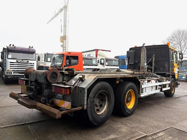 Volvo FL 12.380 6x2 A-RIDE (ORIGINAL DUTCH) HOOK-ARM CONTAINER SYSTEM (FULL STEEL SUSPENSION / REDUCTION AXLE / 10 TIRES / 8.000 KG. F - Kancalı yükleyici kamyon: fotoğraf 3 Volvo FL 12.380 6x2 A-RIDE (ORIGINAL DUTCH) HOOK-ARM CONTAINER SYSTEM (FULL STEEL SUSPENSION / REDUCTION AXLE / 10 TIRES / 8.000 KG. F - Kancalı yükleyici kamyon: fotoğraf 3