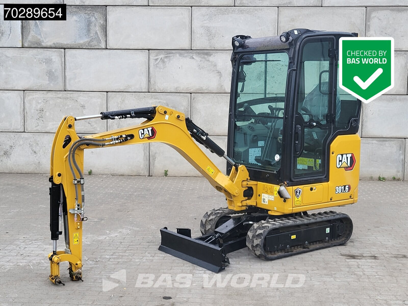 Caterpillar 301.6 - Mini ekskavatör: fotoğraf 1 Caterpillar 301.6 - Mini ekskavatör: fotoğraf 1