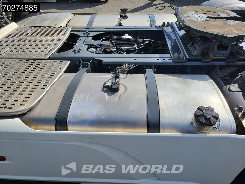 DAF XF 530 4X2 SSC Retarder 2x Tanks - Çekici: fotoğraf 5 DAF XF 530 4X2 SSC Retarder 2x Tanks - Çekici: fotoğraf 5