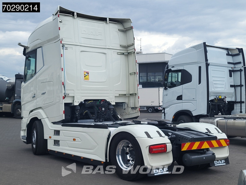 DAF XG+ 530 4X2 Retarder 2x Tanks Standklima Leather Alcoa's - Çekici: fotoğraf 2 DAF XG+ 530 4X2 Retarder 2x Tanks Standklima Leather Alcoa's - Çekici: fotoğraf 2