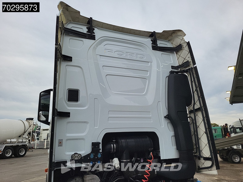 Ford F-Max 500 4X2 Retarder 2x Tanks Standklima Euro 6 - Çekici: fotoğraf 5 Ford F-Max 500 4X2 Retarder 2x Tanks Standklima Euro 6 - Çekici: fotoğraf 5