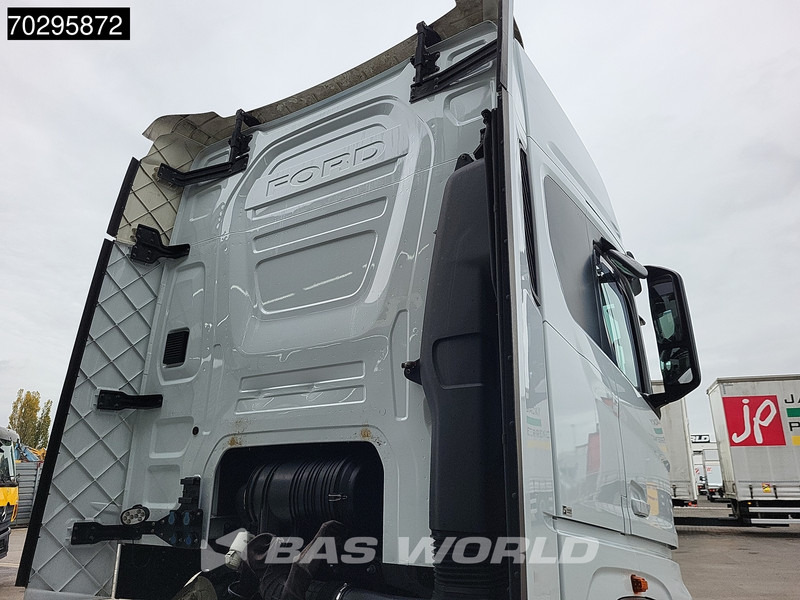 Ford F-Max 500 4X2 Retarder Standairco 2xTanks ACC LED Euro 6 - Çekici: fotoğraf 5 Ford F-Max 500 4X2 Retarder Standairco 2xTanks ACC LED Euro 6 - Çekici: fotoğraf 5