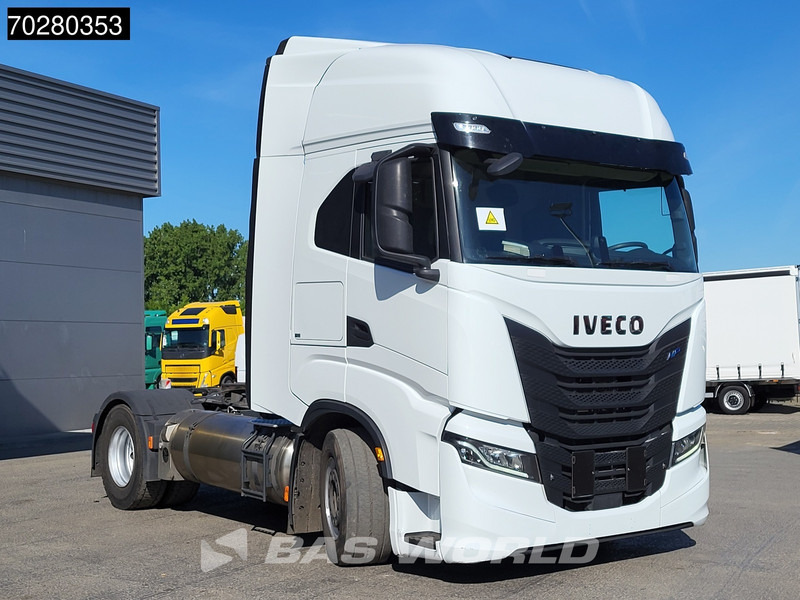 Iveco S-Way 460 4X2 LNG Retarder 2x Tanks LED Navi - Çekici: fotoğraf 3 Iveco S-Way 460 4X2 LNG Retarder 2x Tanks LED Navi - Çekici: fotoğraf 3