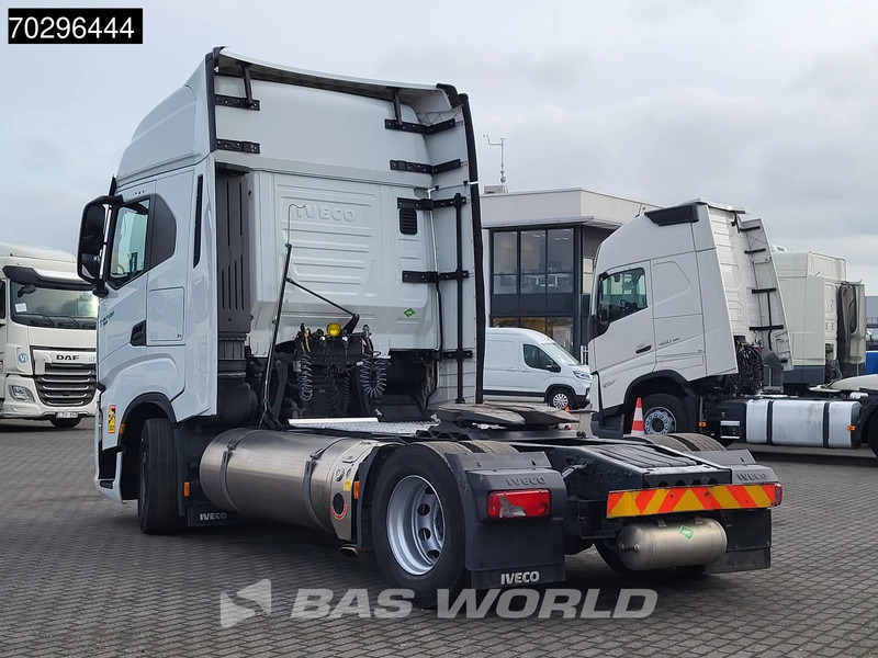 Iveco S-Way 460 S-Way 4X2 LNG Retarder 2X Tanks - Çekici: fotoğraf 2 Iveco S-Way 460 S-Way 4X2 LNG Retarder 2X Tanks - Çekici: fotoğraf 2
