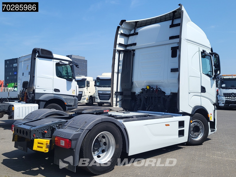 Iveco S-Way 490 4X2 Retarder Standklima 2xTanks Navi ACC LED Euro 6 - Çekici: fotoğraf 3 Iveco S-Way 490 4X2 Retarder Standklima 2xTanks Navi ACC LED Euro 6 - Çekici: fotoğraf 3