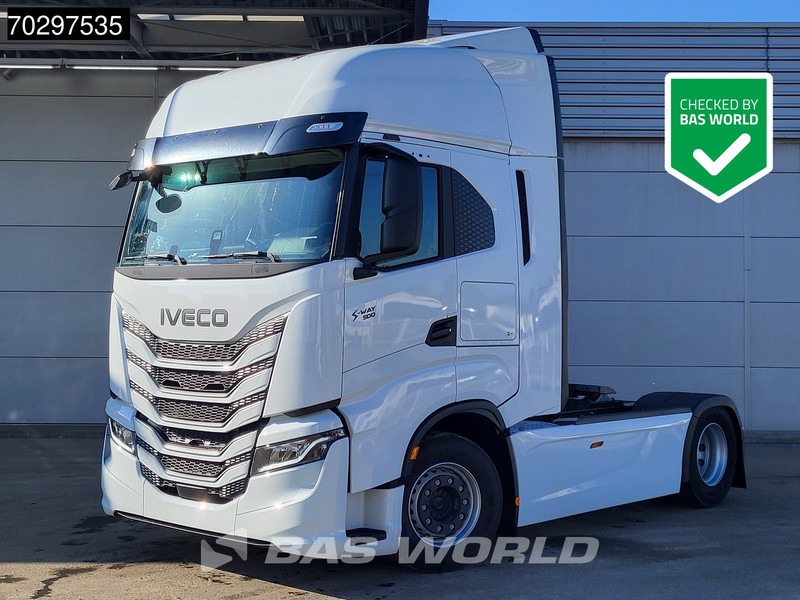 Iveco S-Way 500 4X2 NEW! 2xTanks Standklima ACC LED Euro 6 - Çekici: fotoğraf 1 Iveco S-Way 500 4X2 NEW! 2xTanks Standklima ACC LED Euro 6 - Çekici: fotoğraf 1
